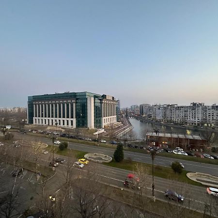 بوخارست Unirii Lake Tribunal المظهر الخارجي الصورة